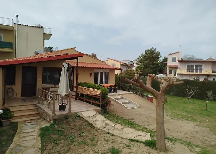 Giorgos Villa